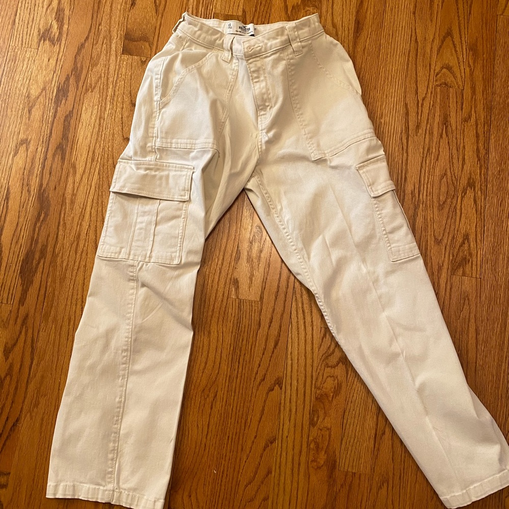 Hollister cargo pants